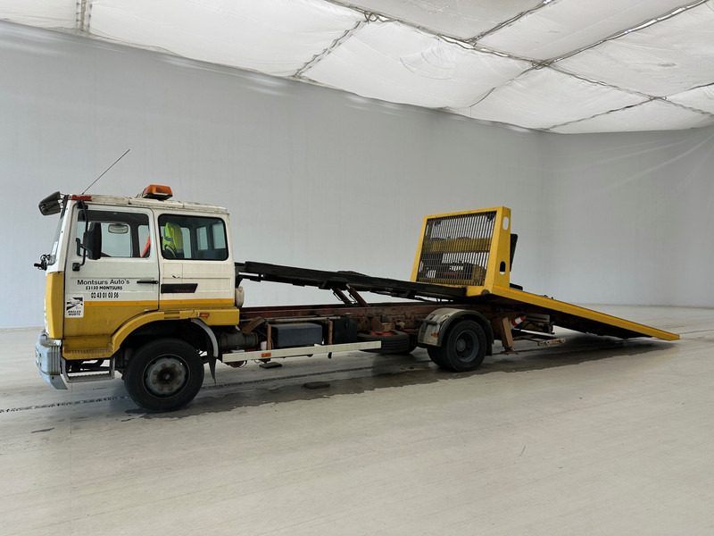 Renault Midliner 230 - Truk pengangkut mobil: gambar 3 Renault Midliner 230 - Truk pengangkut mobil: gambar 3
