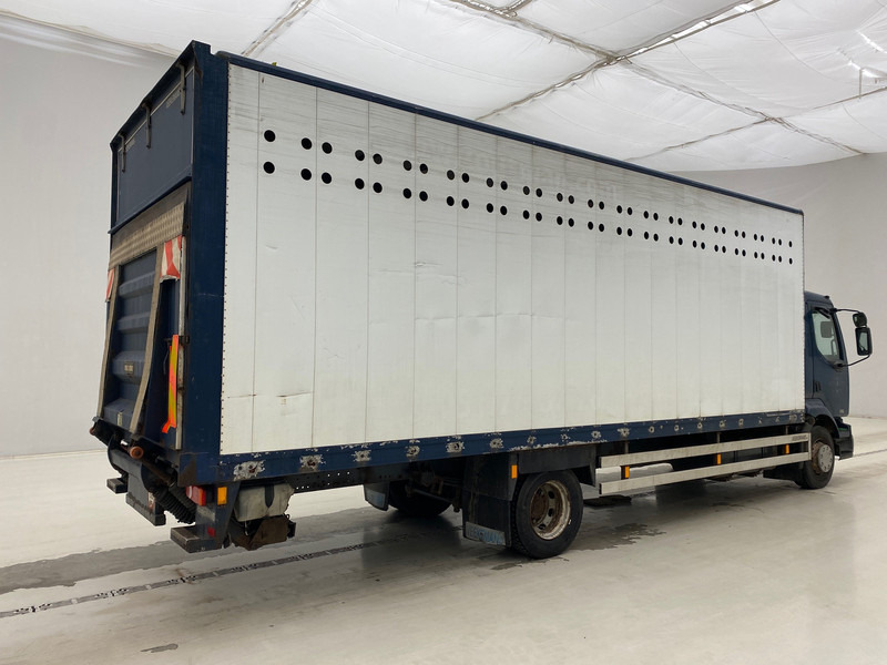 Renault Midlum 220 DCi* - Truk box: gambar 4 Renault Midlum 220 DCi* - Truk box: gambar 4