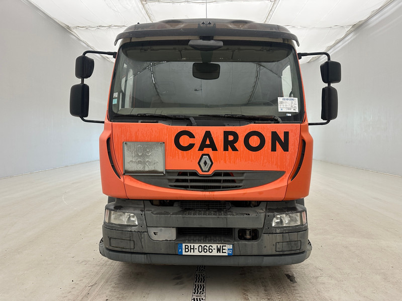 Renault Midlum 300 DXi - Truk tangki: gambar 2 Renault Midlum 300 DXi - Truk tangki: gambar 2
