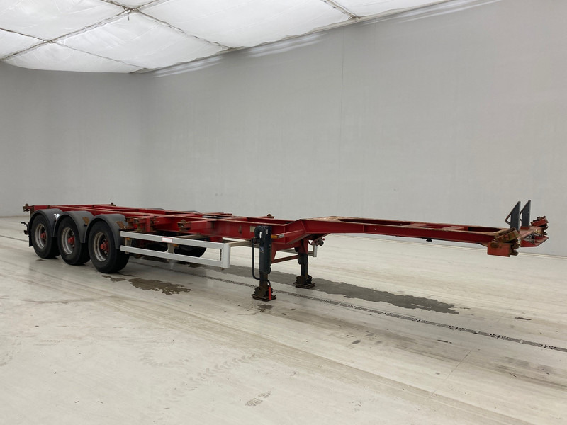 Renders Skelet 20-30-40 ft - Semi-trailer pengangkut mobil: gambar 3 Renders Skelet 20-30-40 ft - Semi-trailer pengangkut mobil: gambar 3