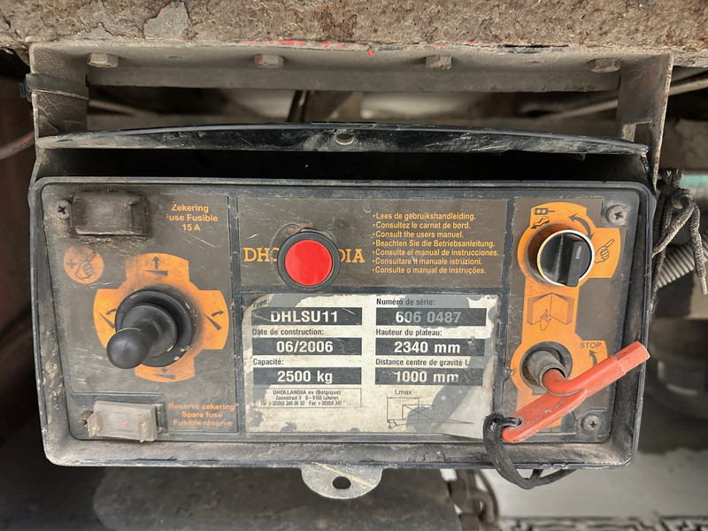 Truk dengan terpal samping Scania P230: gambar 13