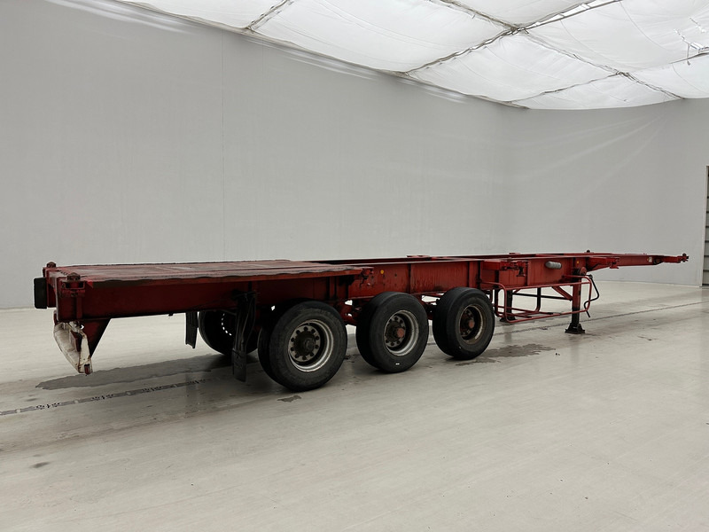 Titan Skelet 20-30-40 ft - Semi-trailer pengangkut mobil: gambar 4 Titan Skelet 20-30-40 ft - Semi-trailer pengangkut mobil: gambar 4