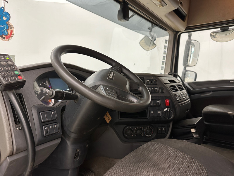 Tractor head DAF XF 460 Space Cab: gambar 8