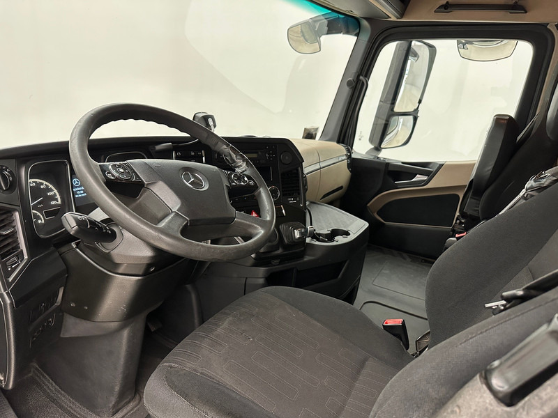 Tractor head Mercedes-Benz Actros 1842: gambar 9 Tractor head Mercedes-Benz Actros 1842: gambar 9