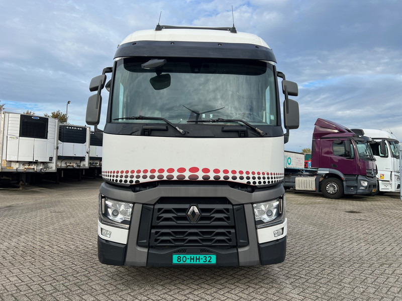 Renault T 460 - Tractor head: gambar 2 Renault T 460 - Tractor head: gambar 2