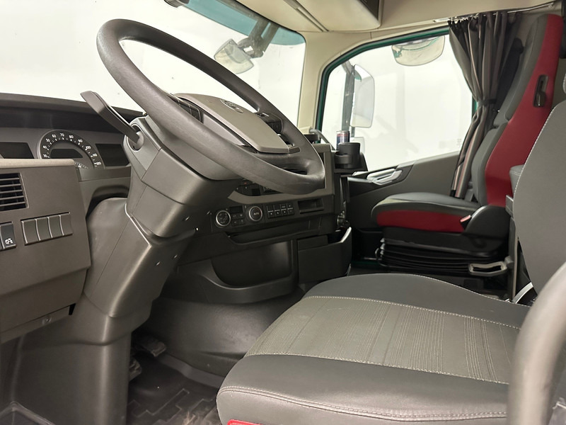 Tractor head Volvo FH 460 Globetrotter: gambar 8