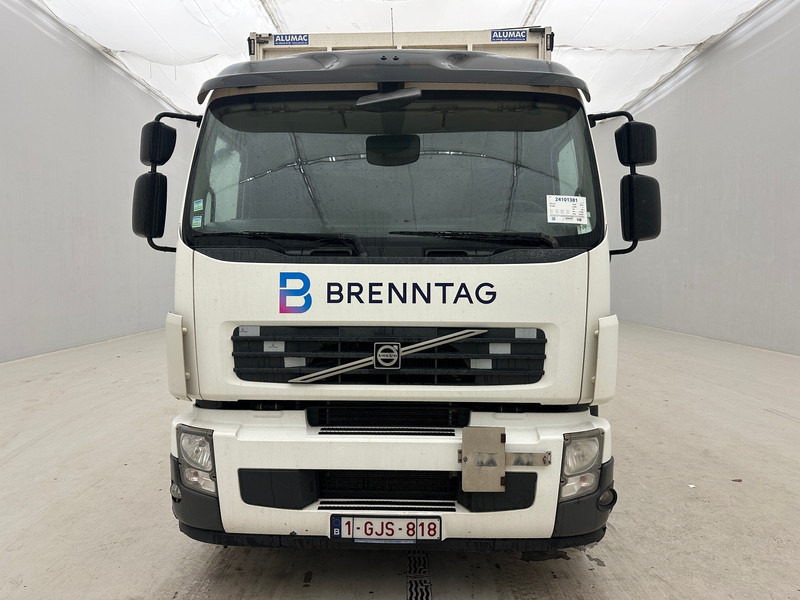 Volvo FE 300 - 6x2 - Truk dengan terpal samping: gambar 2 Volvo FE 300 - 6x2 - Truk dengan terpal samping: gambar 2