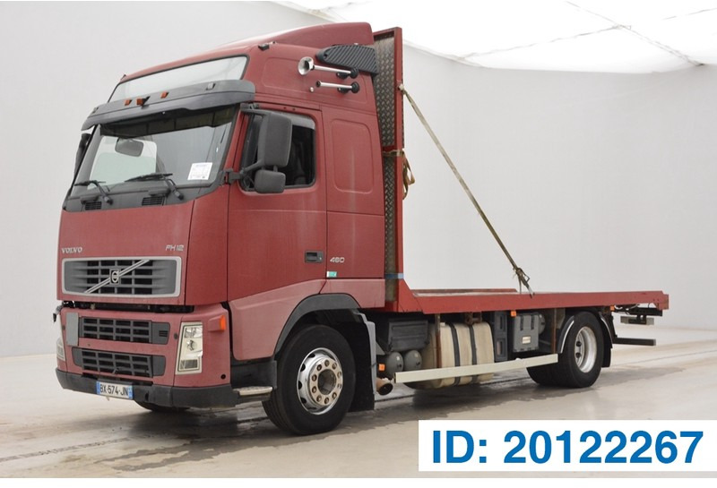 Volvo FH12.460 Globetrotter* - Truk flatbed: gambar 1 Volvo FH12.460 Globetrotter* - Truk flatbed: gambar 1