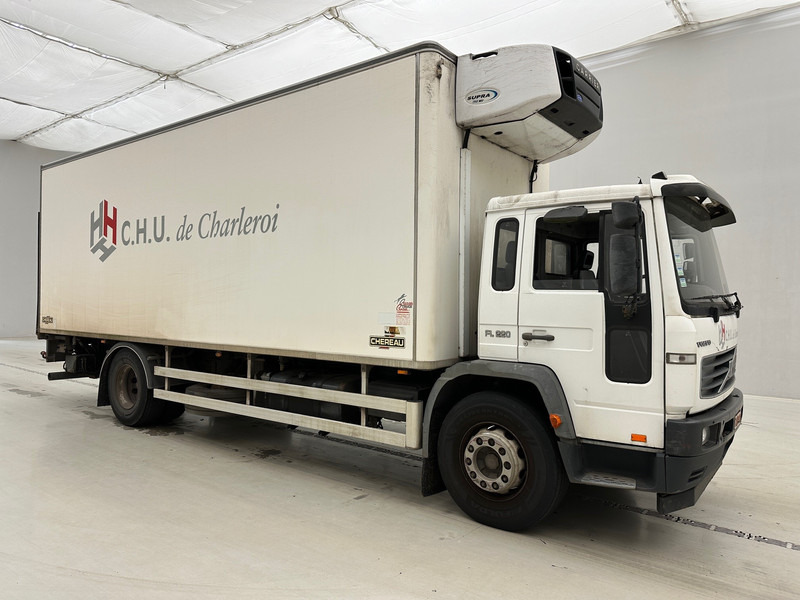 Volvo FL 220* - Truk berpendingin: gambar 3 Volvo FL 220* - Truk berpendingin: gambar 3