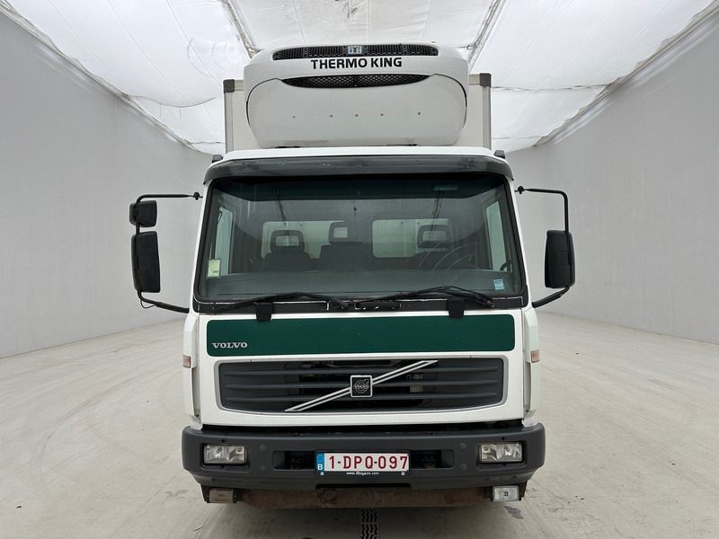 Volvo FL 220* - Truk berpendingin: gambar 2 Volvo FL 220* - Truk berpendingin: gambar 2
