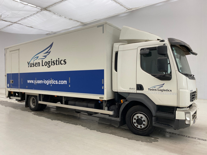 Volvo FL 240* - Truk box: gambar 3 Volvo FL 240* - Truk box: gambar 3