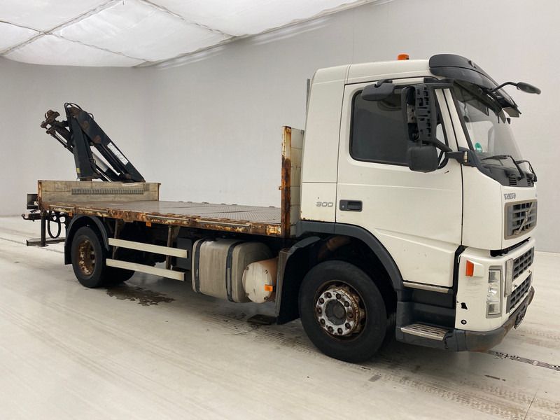Volvo FM 300 - Truk flatbed, Truk derek: gambar 3 Volvo FM 300 - Truk flatbed, Truk derek: gambar 3
