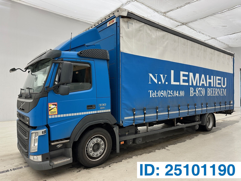 Volvo FM 330 - Truk dengan terpal samping: gambar 1 Volvo FM 330 - Truk dengan terpal samping: gambar 1