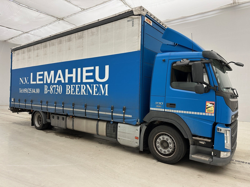Volvo FM 330 - Truk dengan terpal samping: gambar 3 Volvo FM 330 - Truk dengan terpal samping: gambar 3