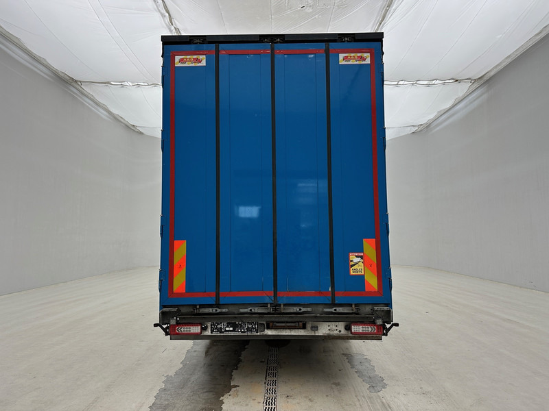 Volvo FM 330 - Truk dengan terpal samping: gambar 5 Volvo FM 330 - Truk dengan terpal samping: gambar 5