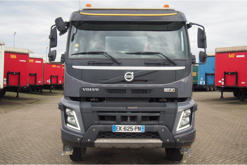 Volvo FMX 410 - 8x4 - Truk pengaduk beton: gambar 2 Volvo FMX 410 - 8x4 - Truk pengaduk beton: gambar 2