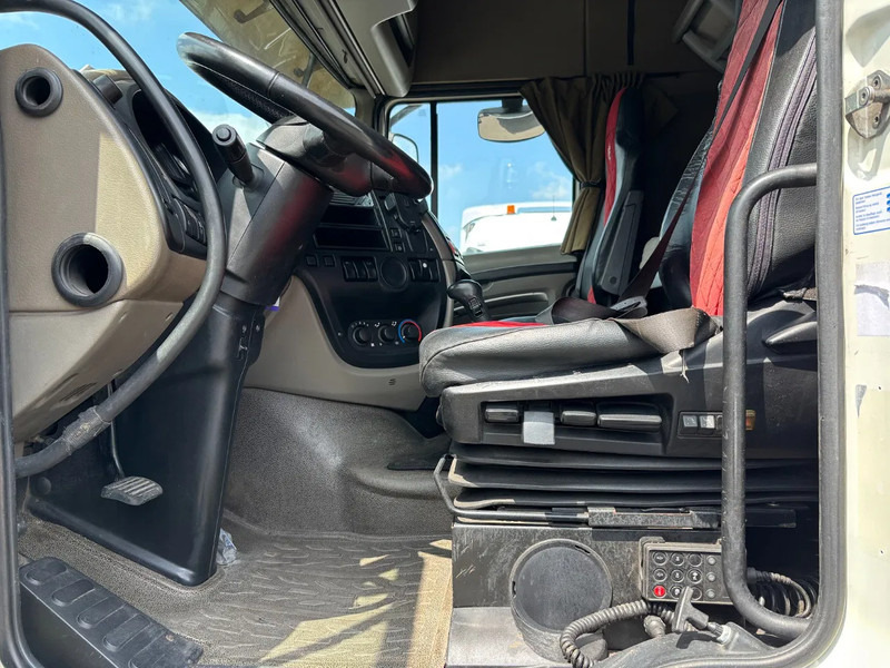DAF XF 105.460 6X2 Spacecab Manual Gearbox Euro 5 - Tractor head: gambar 5 DAF XF 105.460 6X2 Spacecab Manual Gearbox Euro 5 - Tractor head: gambar 5