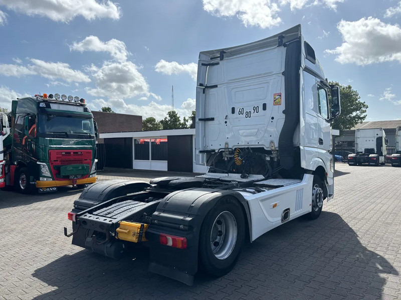Mercedes-Benz Actros 1845 Big space Retarder Euro 6 - Tractor head: gambar 4 Mercedes-Benz Actros 1845 Big space Retarder Euro 6 - Tractor head: gambar 4