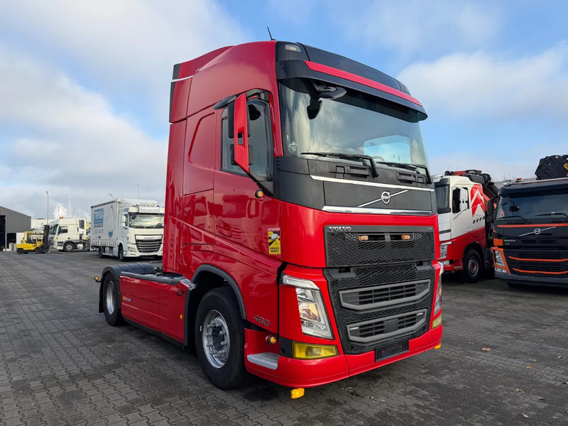 Volvo FH 460 Globetrotter Euro 6 - Tractor head: gambar 2 Volvo FH 460 Globetrotter Euro 6 - Tractor head: gambar 2