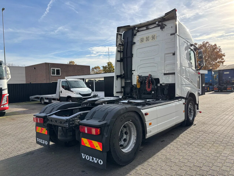 Volvo FH 540 Globetrotter Euro 6 (Chasiss KB885717) - Tractor head: gambar 4 Volvo FH 540 Globetrotter Euro 6 (Chasiss KB885717) - Tractor head: gambar 4