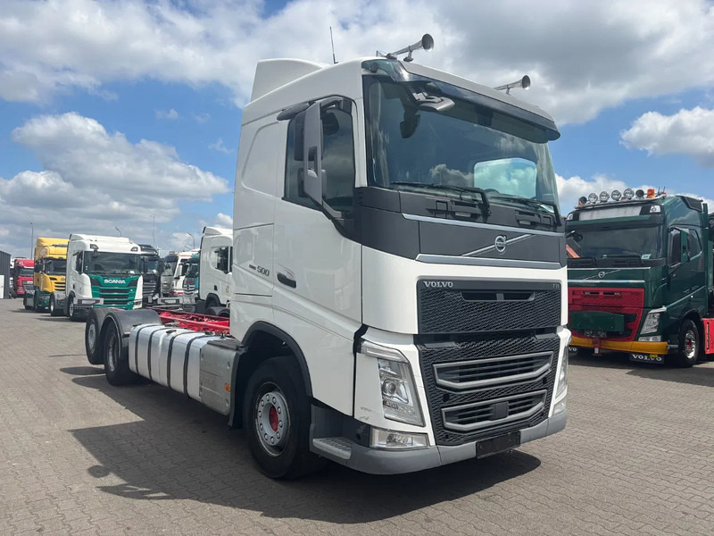 Volvo FH 500 6X2 Euro 6 - Truk sasis: gambar 2 Volvo FH 500 6X2 Euro 6 - Truk sasis: gambar 2