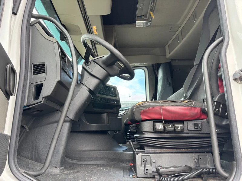 Volvo FH 500 6X2 Euro 6 - Truk sasis: gambar 5 Volvo FH 500 6X2 Euro 6 - Truk sasis: gambar 5