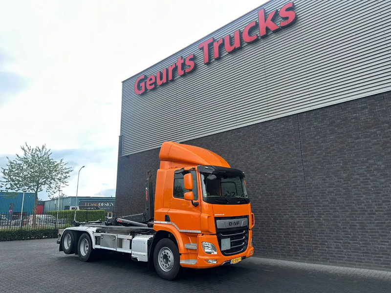 DAF CF 450 6X2 MET HIAB ULT2159S MULTILIFT ULTIMA 21 HAAKARM / ABROLLKIPPER/ HOOKLIFT - Hook lift: gambar 5 DAF CF 450 6X2 MET HIAB ULT2159S MULTILIFT ULTIMA 21 HAAKARM / ABROLLKIPPER/ HOOKLIFT - Hook lift: gambar 5