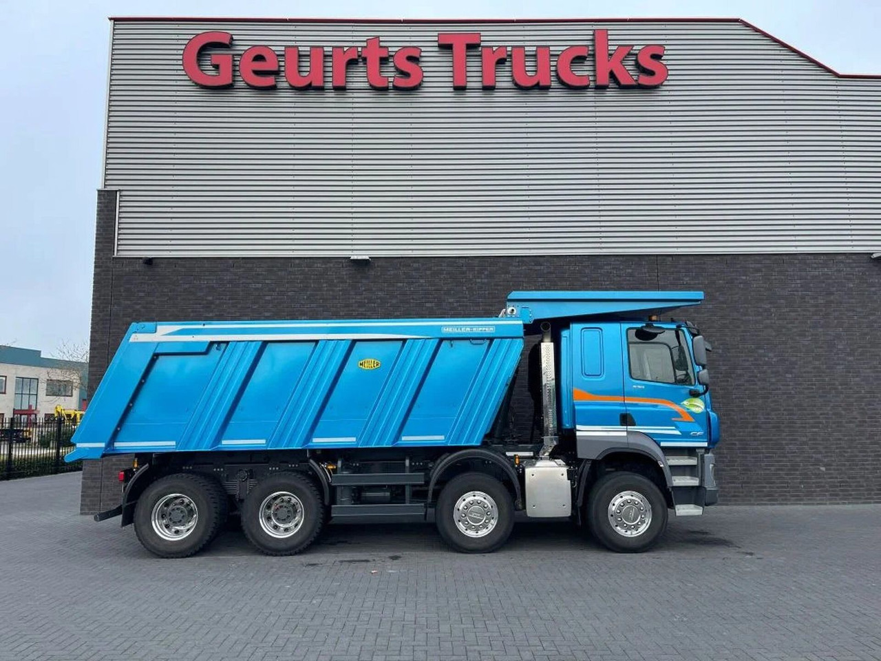 DAF CF 530 8X4 HEAVY DUTY MEILLER KIPPER/TIPPER EX D - Truk jungkit: gambar 4 DAF CF 530 8X4 HEAVY DUTY MEILLER KIPPER/TIPPER EX D - Truk jungkit: gambar 4