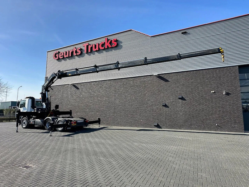 DAF CF 85 410 6X2 + HIAB 422EP-5 HIPRO TREKKER/SATTELZUG/TRACTOR UNIT/ CAMION - Truk derek: gambar 5 DAF CF 85 410 6X2 + HIAB 422EP-5 HIPRO TREKKER/SATTELZUG/TRACTOR UNIT/ CAMION - Truk derek: gambar 5