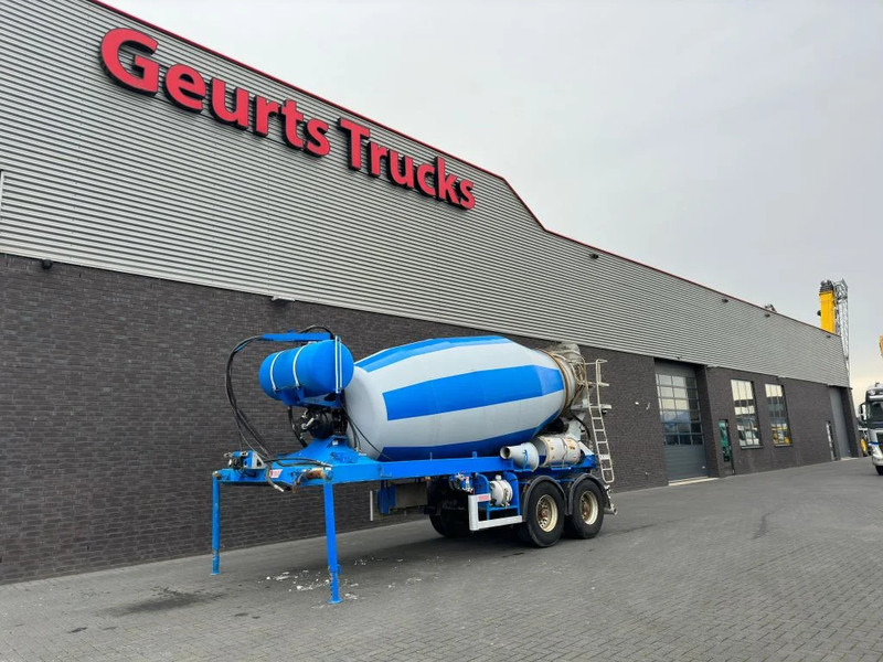 De Buf 2-ASSIGE 10M3 CONCRETE MIXER/MISCHER/MIXER - Semi-trailer mixer beton: gambar 2 De Buf 2-ASSIGE 10M3 CONCRETE MIXER/MISCHER/MIXER - Semi-trailer mixer beton: gambar 2