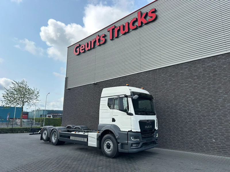 MAN TGS 26.520 6X2H-4 BL CH HYDRO DRIVE CHASSIS CABINE (NIEUW) - Truk sasis: gambar 5 MAN TGS 26.520 6X2H-4 BL CH HYDRO DRIVE CHASSIS CABINE (NIEUW) - Truk sasis: gambar 5