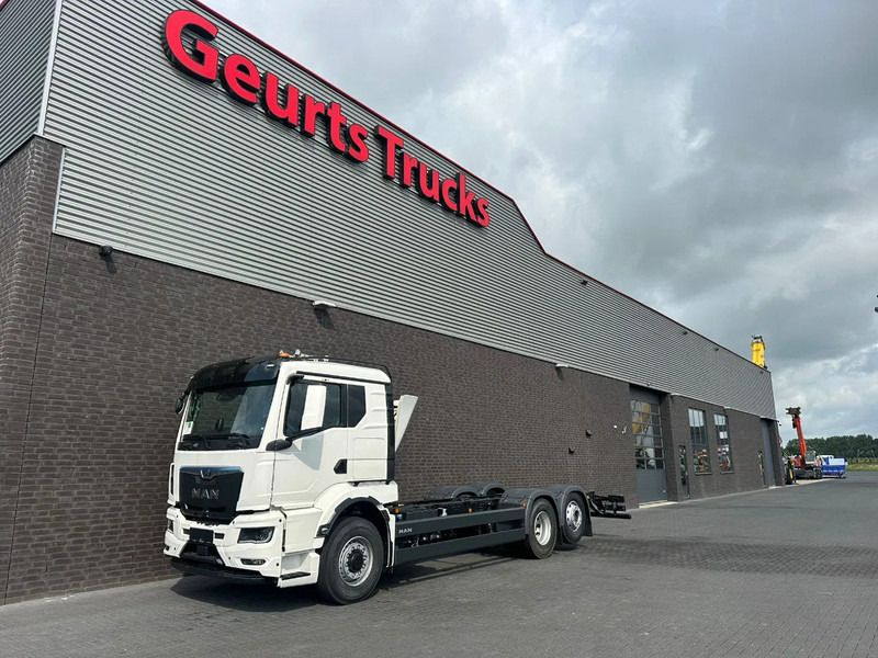 MAN TGS 26.520 6X2H-4 BL CH HYDRO DRIVE CHASSIS CABINE (NIEUW) - Truk sasis: gambar 2 MAN TGS 26.520 6X2H-4 BL CH HYDRO DRIVE CHASSIS CABINE (NIEUW) - Truk sasis: gambar 2