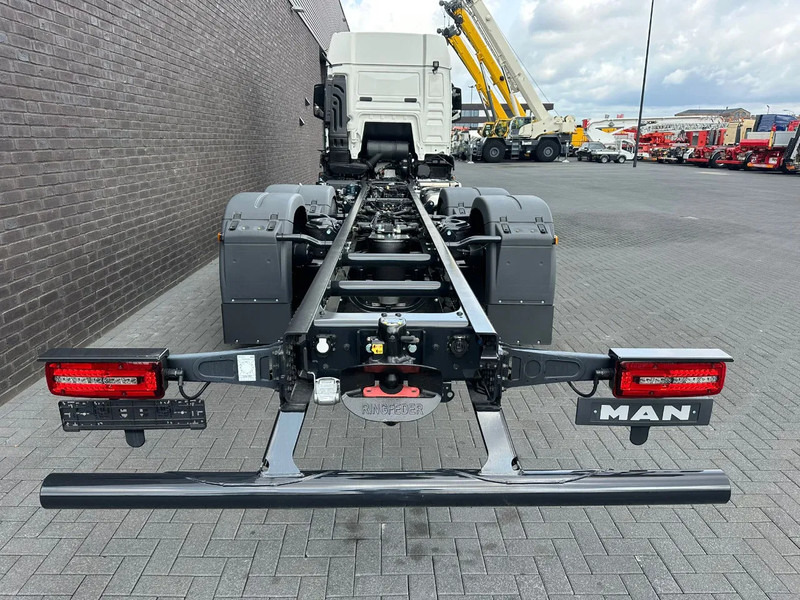 Truk sasis baru MAN TGS 26.520 6X2H-4 BL CH HYDRO DRIVE CHASSIS CABINE (NIEUW): gambar 8