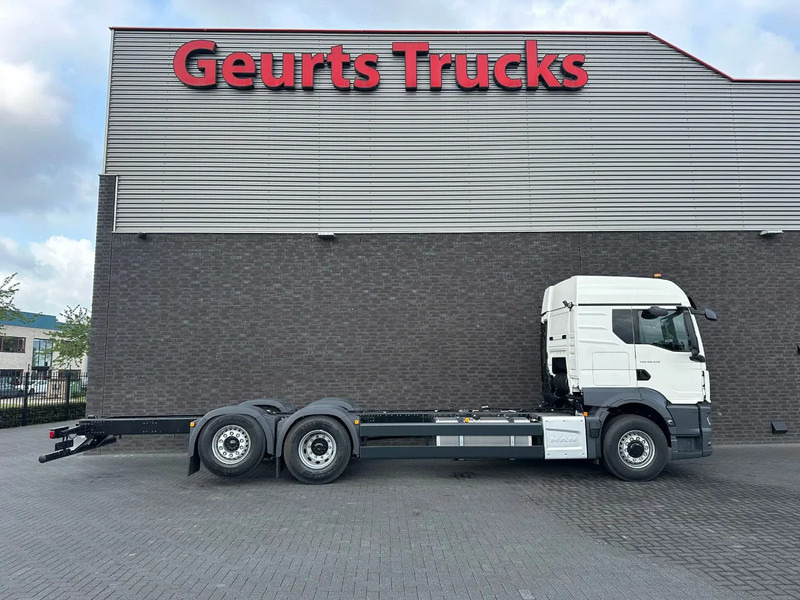 MAN TGS 26.520 6X2H-4 BL CH HYDRO DRIVE CHASSIS CABINE (NIEUW) - Truk sasis: gambar 4 MAN TGS 26.520 6X2H-4 BL CH HYDRO DRIVE CHASSIS CABINE (NIEUW) - Truk sasis: gambar 4