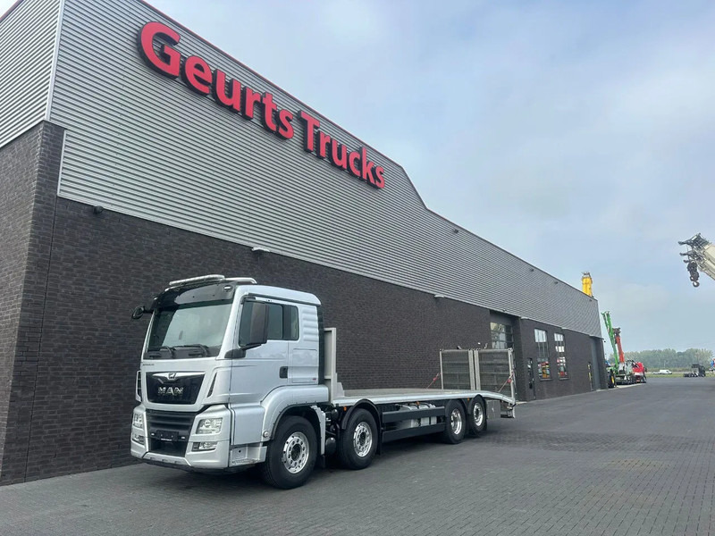 MAN TGS 35.470 8X2 OPRIJWAGEN/MACHINE TRANSPORTER/PLATEAU/N - Truk pengangkut mobil: gambar 2 MAN TGS 35.470 8X2 OPRIJWAGEN/MACHINE TRANSPORTER/PLATEAU/N - Truk pengangkut mobil: gambar 2