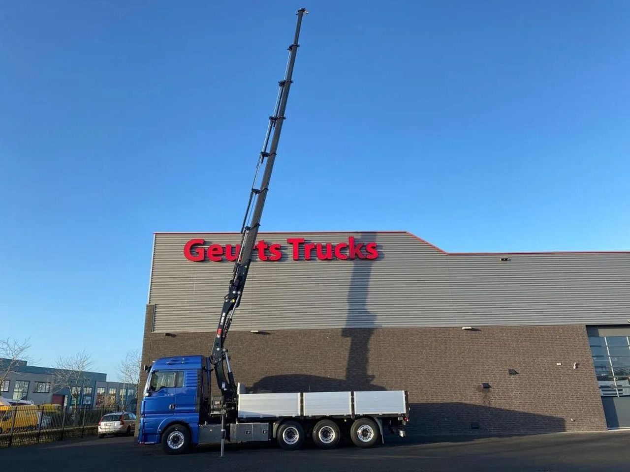 MAN TGX 35.500 8X4 TRIDEM + HIAB X-HIPRO 302 E-7 KRA - Truk derek: gambar 5 MAN TGX 35.500 8X4 TRIDEM + HIAB X-HIPRO 302 E-7 KRA - Truk derek: gambar 5