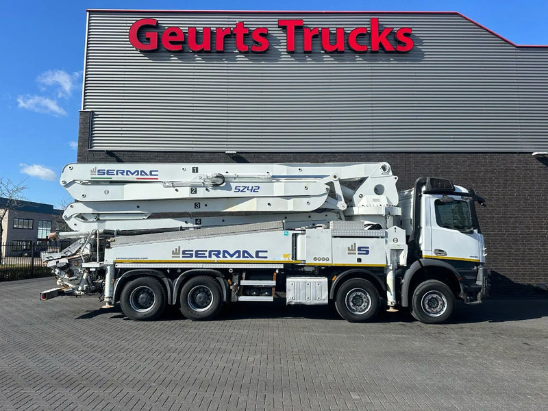 Mercedes-Benz Arocs 4451 8X4 + SERMAC 5Z42 BETONPOMP/BETONPUMPE/CONCRETE PUMP - Truk pompa beton: gambar 4 Mercedes-Benz Arocs 4451 8X4 + SERMAC 5Z42 BETONPOMP/BETONPUMPE/CONCRETE PUMP - Truk pompa beton: gambar 4