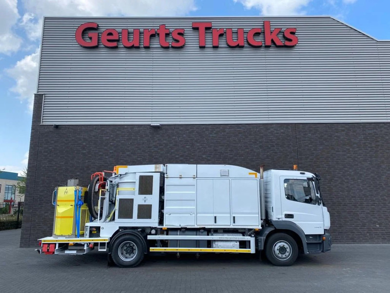 Mercedes-Benz Atego 1324 4X2 RHD + RSP ESE 13/H SAUGBAGGER/SUCTIONEXCAVATOR/GRONDZUIGER - Truk vakum: gambar 4 Mercedes-Benz Atego 1324 4X2 RHD + RSP ESE 13/H SAUGBAGGER/SUCTIONEXCAVATOR/GRONDZUIGER - Truk vakum: gambar 4