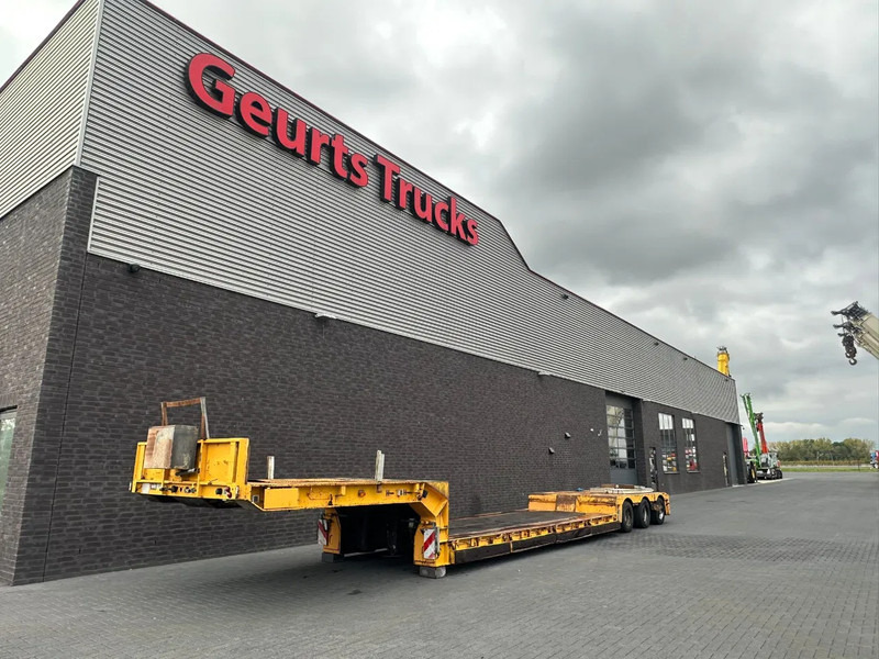 Nooteboom EURO-48-03 DIEPLADER / TIEFLADER / LOW LOADER MET HYDRAULISCH VERING EN STUURASSEN - Semi-trailer low bed: gambar 2 Nooteboom EURO-48-03 DIEPLADER / TIEFLADER / LOW LOADER MET HYDRAULISCH VERING EN STUURASSEN - Semi-trailer low bed: gambar 2