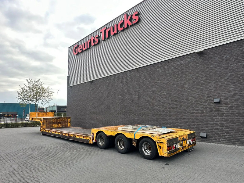 Nooteboom EURO-48-03 DIEPLADER / TIEFLADER / LOW LOADER MET HYDRAULISCH VERING EN STUURASSEN - Semi-trailer low bed: gambar 3 Nooteboom EURO-48-03 DIEPLADER / TIEFLADER / LOW LOADER MET HYDRAULISCH VERING EN STUURASSEN - Semi-trailer low bed: gambar 3