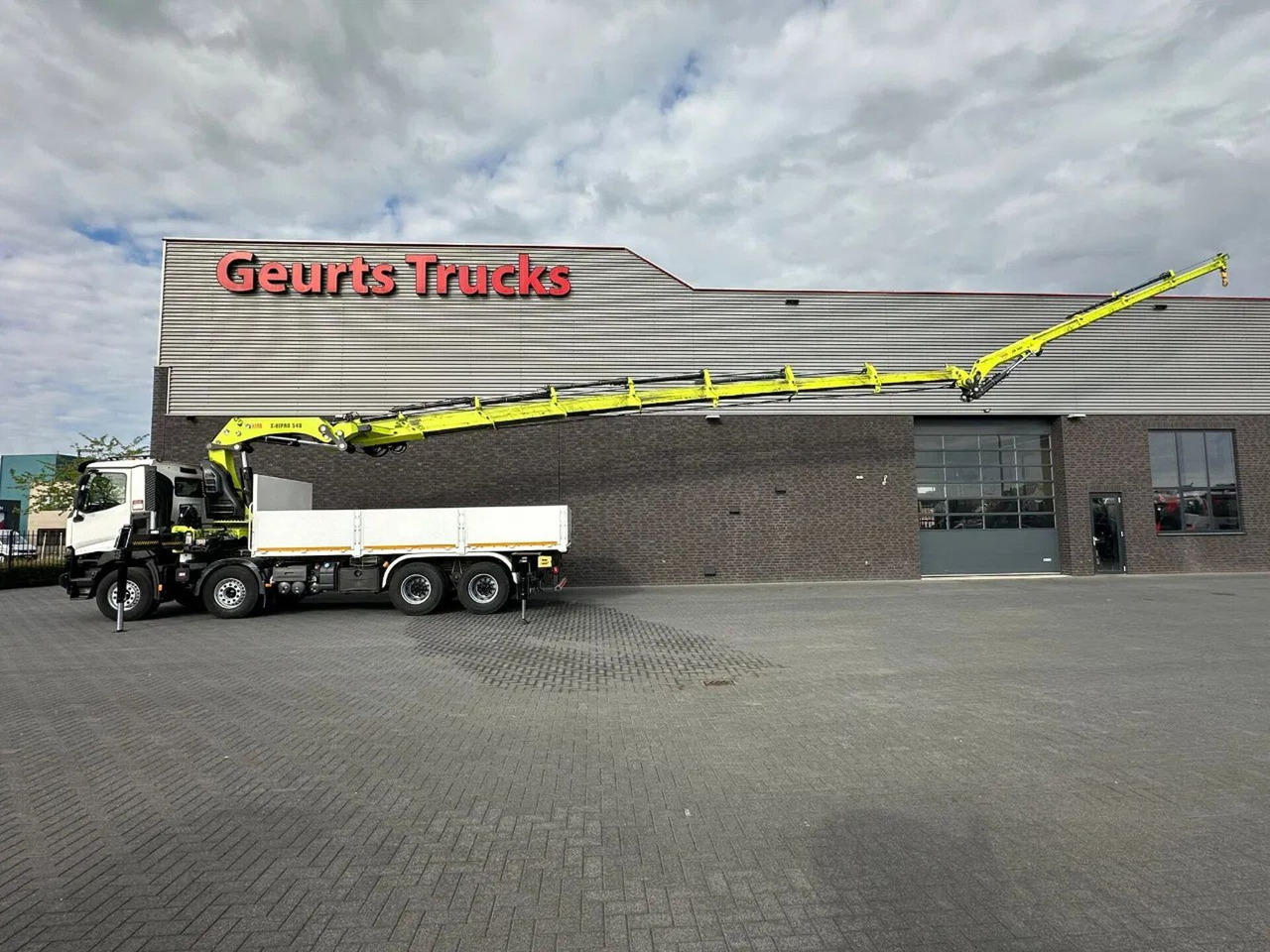 Renault C460 8X4 + HIAB X-HIPRO 548 E-7 MET JIB KRAAN / - Truk derek: gambar 5 Renault C460 8X4 + HIAB X-HIPRO 548 E-7 MET JIB KRAAN / - Truk derek: gambar 5