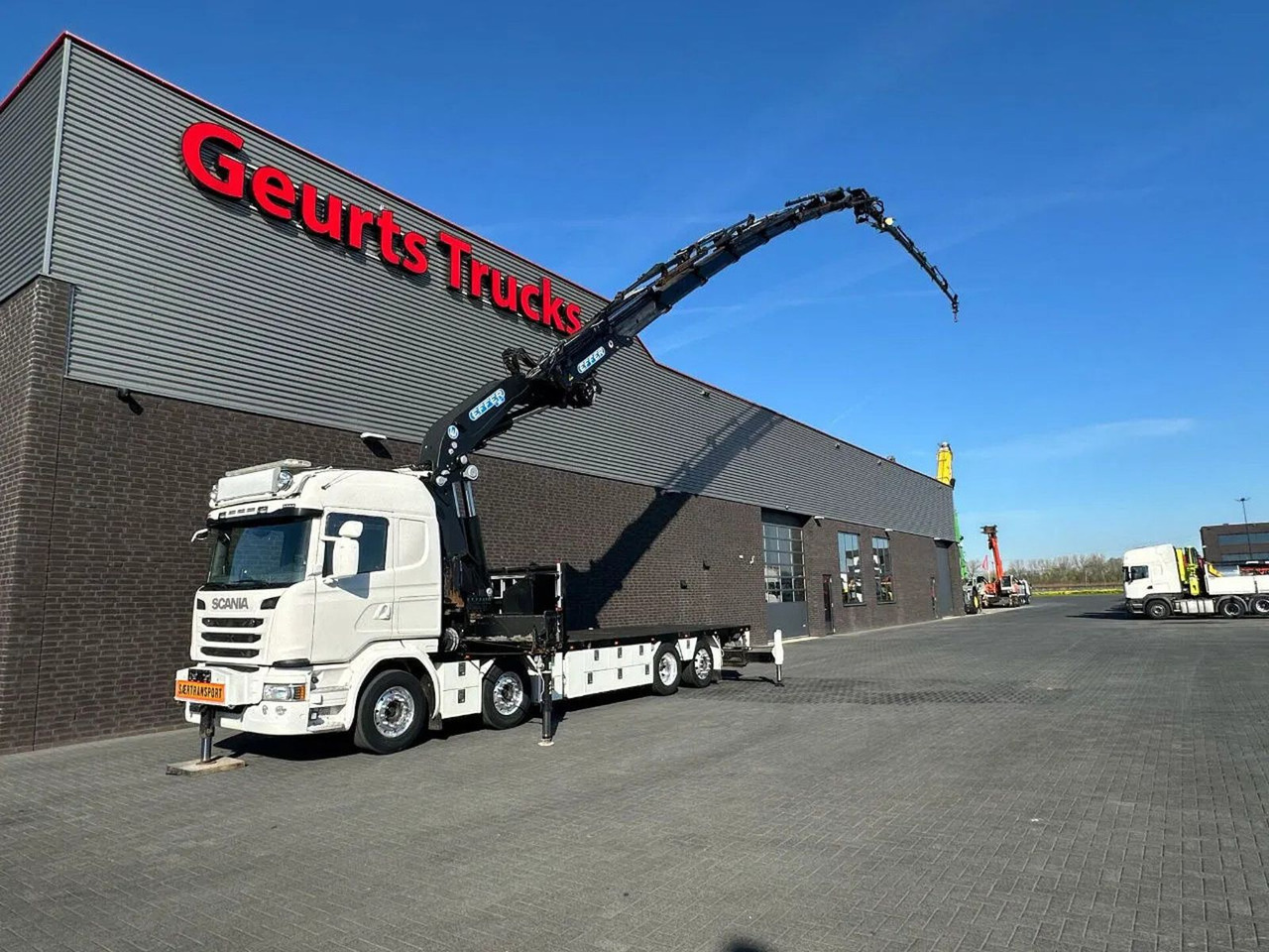 Scania G490 LB8X2*6HNB MET EFFER 955/8S +JIB 6S KRAAN / - Truk derek: gambar 2 Scania G490 LB8X2*6HNB MET EFFER 955/8S +JIB 6S KRAAN / - Truk derek: gambar 2