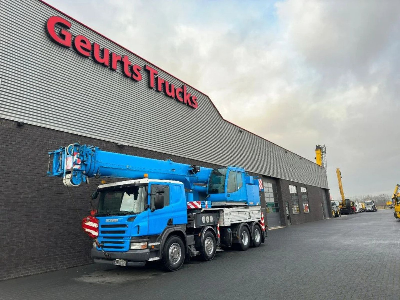 Scania P420 8X4 + FAUN HK 40 + JIB KRAAN/KRAN/CRANE/GRU - Truk derek: gambar 2 Scania P420 8X4 + FAUN HK 40 + JIB KRAAN/KRAN/CRANE/GRU - Truk derek: gambar 2
