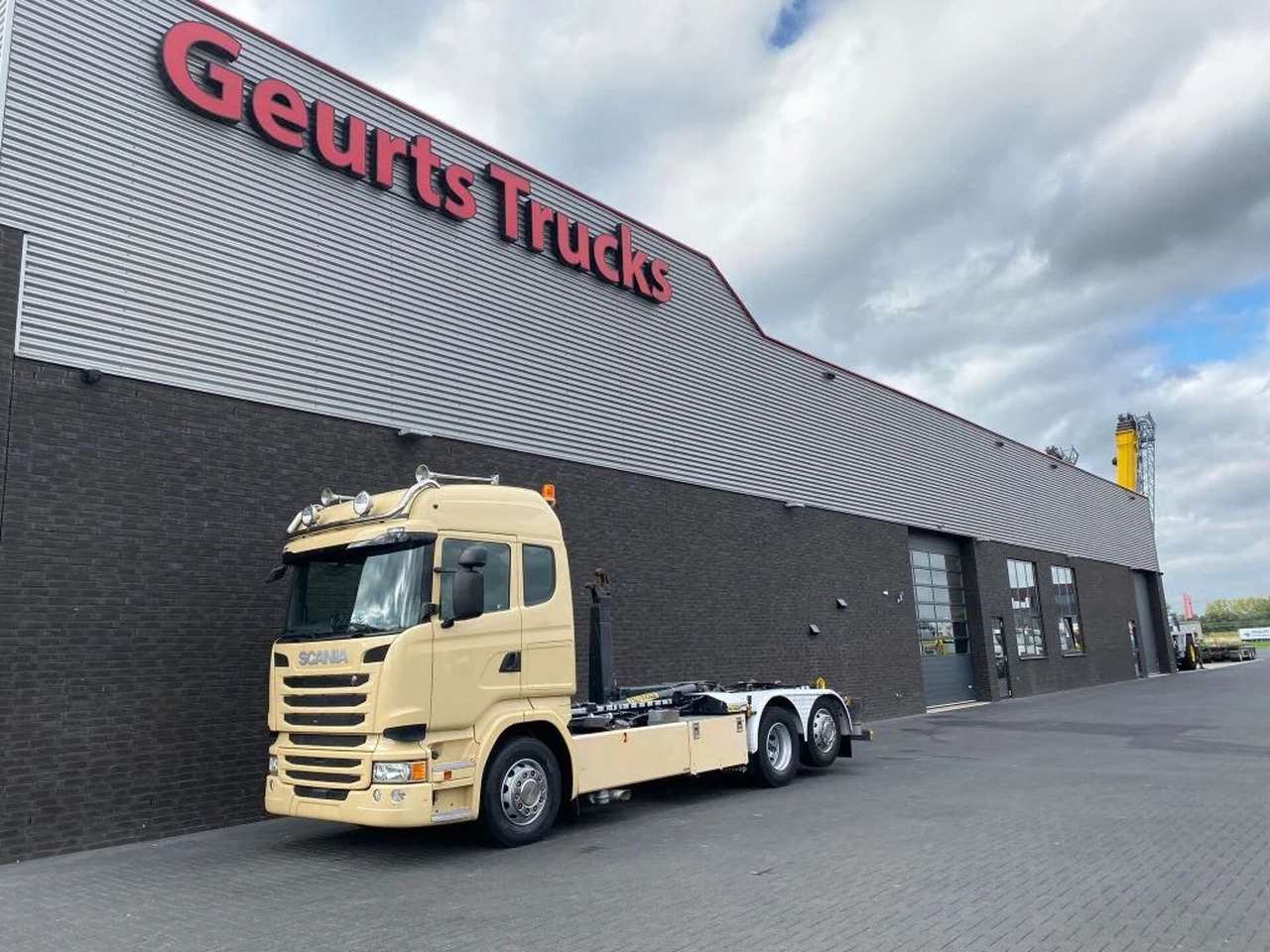 Scania R450 6X2 + PALFINGER HAAKARMSYSTEEM/ABROLLKIPPER - Hook lift: gambar 3 Scania R450 6X2 + PALFINGER HAAKARMSYSTEEM/ABROLLKIPPER - Hook lift: gambar 3
