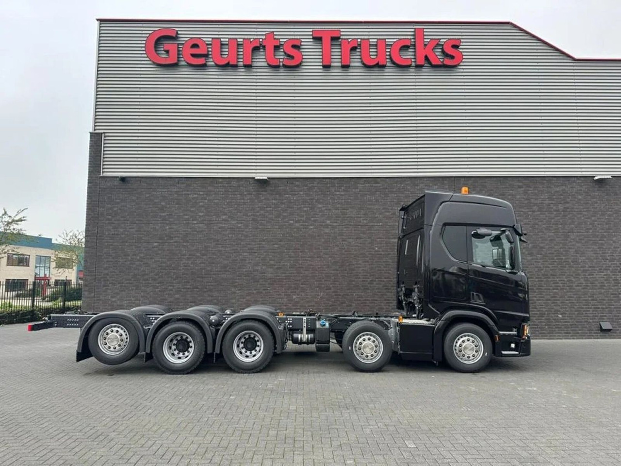 Scania R540 NGS 10X4 TRIDEM CHASSIS NIEUW/NEUE/NEW FULL - Truk sasis: gambar 4 Scania R540 NGS 10X4 TRIDEM CHASSIS NIEUW/NEUE/NEW FULL - Truk sasis: gambar 4