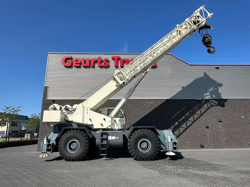 Terex RT130 ROUGH TERRAIN CRANE + JIB - Derek medan kasar: gambar 4 Terex RT130 ROUGH TERRAIN CRANE + JIB - Derek medan kasar: gambar 4