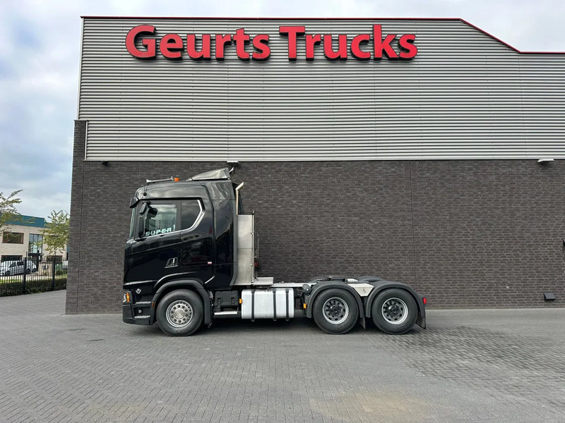 Scania S520 6X4 HEAVY DUTY TRACTOR/TREKKER/SZM - Tractor head: gambar 1 Scania S520 6X4 HEAVY DUTY TRACTOR/TREKKER/SZM - Tractor head: gambar 1