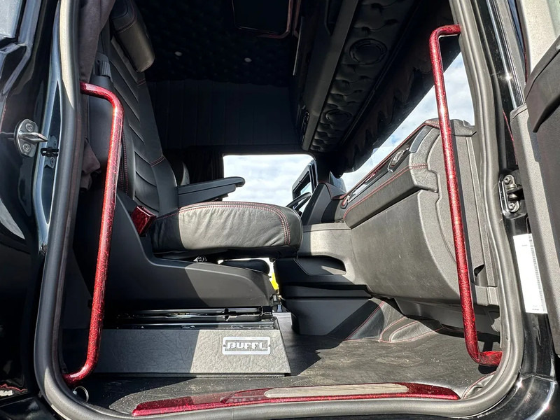 Tractor head Scania S660 V8 6X2 LONGLINE SPECIAL INTERIOR BUFFL TREKKER MET HYDRAULIEK / SATTELZUG / TRACTOR UNIT / CAMIÓN: gambar 12