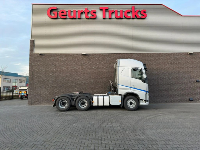 Volvo FH 460 6X4 TREKKER/TRACTOR/SZM EURO 6 HYDRAULIC - Tractor head: gambar 4 Volvo FH 460 6X4 TREKKER/TRACTOR/SZM EURO 6 HYDRAULIC - Tractor head: gambar 4