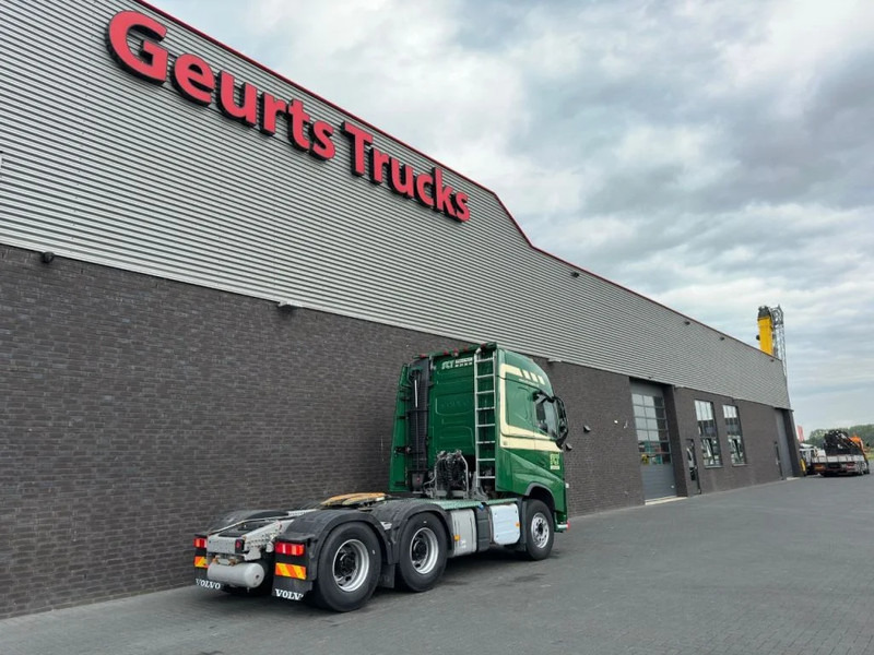 Volvo FH 500 6X4 TREKKER/TRACTOR/SZM EURO 6 HYDRAULIC - Tractor head: gambar 5 Volvo FH 500 6X4 TREKKER/TRACTOR/SZM EURO 6 HYDRAULIC - Tractor head: gambar 5